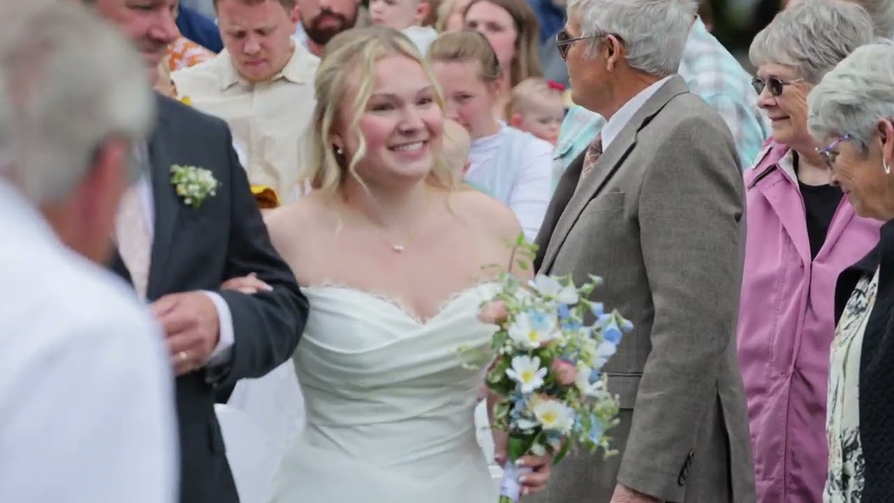 Mallory and Kayle on their wedding day in Naples, Idaho