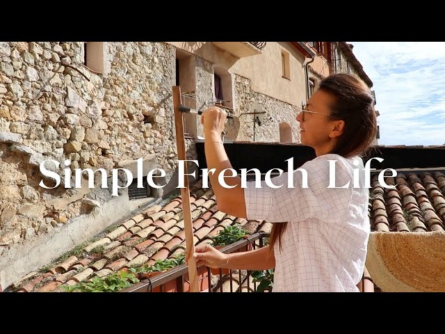 DAC French TV - Enjoy The Good Life With The Royal Lifestyle