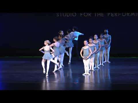 Recital 2022 - Ballet Dancers
