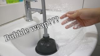 How to unclog a sink with plunger + bubble wrap