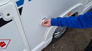 Filling up with fresh water in your motorhome