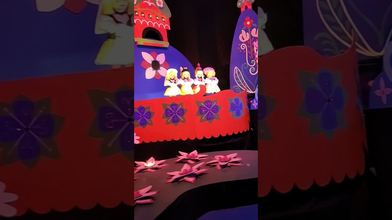 Swedish singing dolls in Scandinavia It's a Small World Disneyland, 6/11/2023 