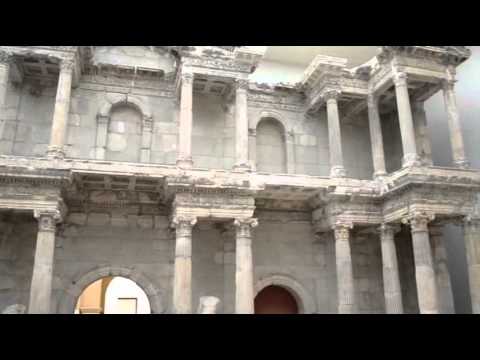 Video: Centro Archeologico Di Berlino: Purismo Senza Compromessi