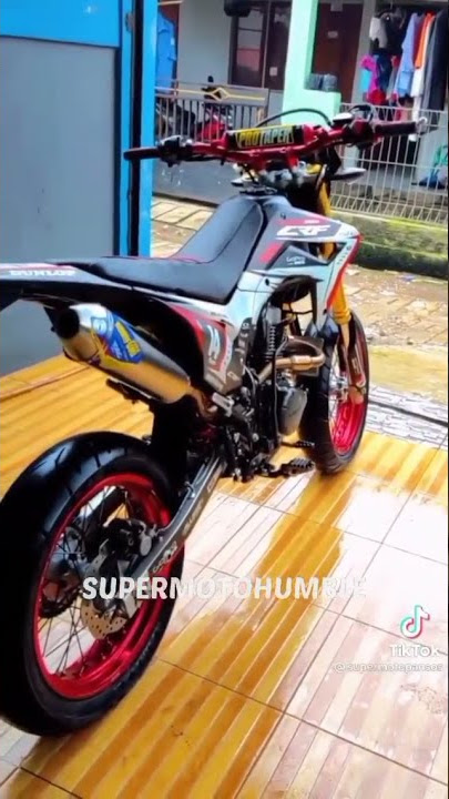 Story WA supermoto.CRF nih bos senggol dong