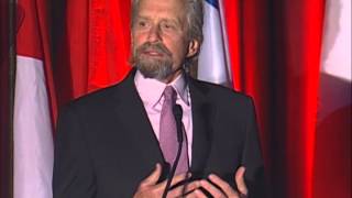 Michael Douglas Speaks About His Battle With Cancer at the 2014 AHNS and IFHNOS Meeting