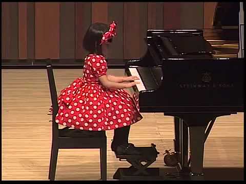 5歳 ミッキーマウスマーチ ピアノ発表会 Youtube