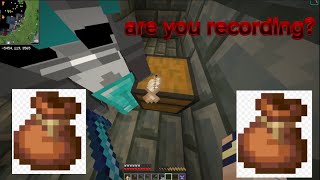 so I rage baited my friend with bundles in minecraft…