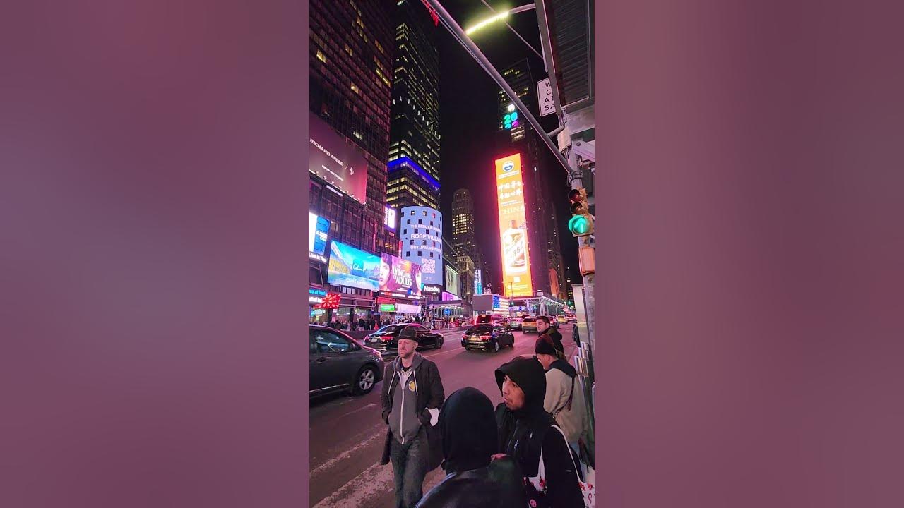 New York City Times Square January 11, 2023(3) YouTube