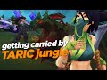 GETTING CARRIED BY A TARIC JUNGLE?! (INSANE AKALI MID)