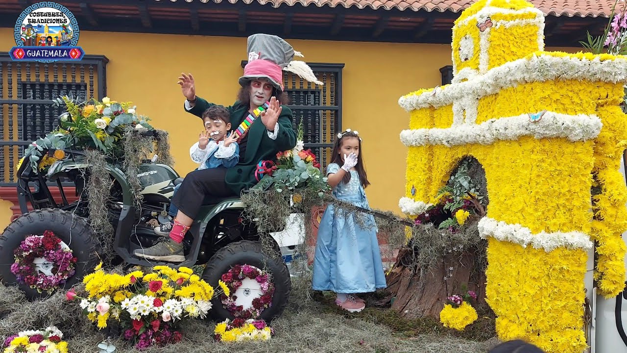 DESFILE DE LAS FLORES, Antigua Guatemala