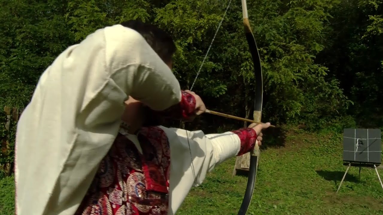 Foglár Gábor, a hagyományos íjkészítés felvidéki meghonosítója