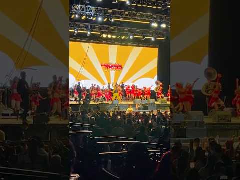 ¡Ájalas! Velarde | Fui al festejo del 50º aniversario de Lagrimita.