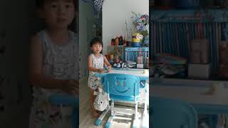 3歲小查理講故事 - 恐龍寶寶的日常