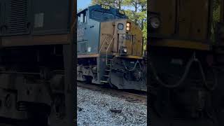 CSX I031 with 3235 and 3093 leading #railfan #railway