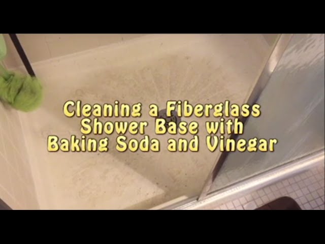 Cleaning shower base with baking soda and vinegar - YouTube
