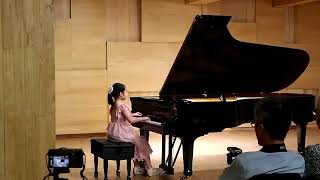 Talented Piano Kid Maggie Tse (8) play Lonely Child by Ananda Sukarlan