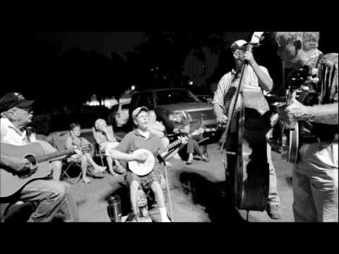 OCOEE PARKING LOT BLUEGRASS JAM - "Rabbit in a Log"