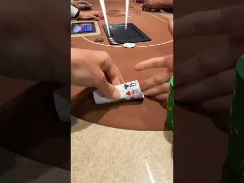 Vídeo: Quines cartes pots dividir al blackjack?