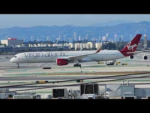 LIVE Captain Chris Arrival Las Vegas (LAS) #Planespotting