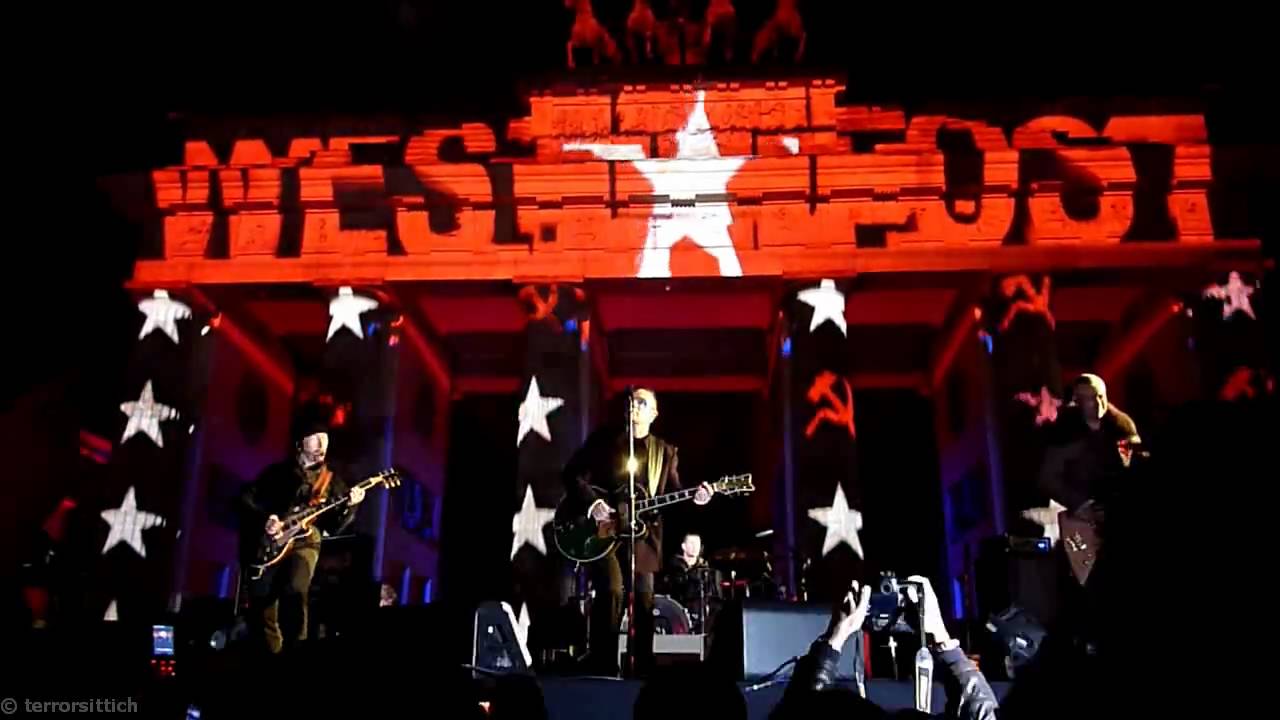 U2 One, Berlin Brandenburger Tor 2009-11-05 - YouTube