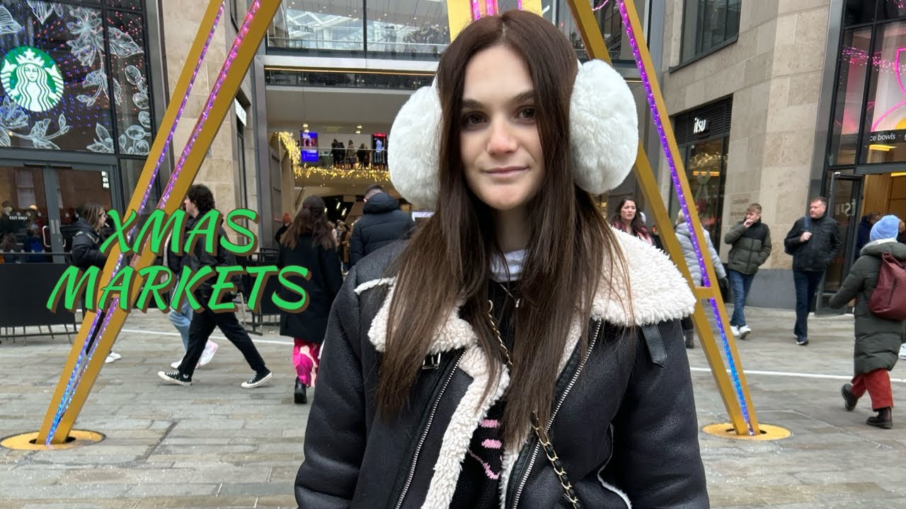 CHALLENGING BIGGEST FEAR FOODS AT EDINBURGH CHRISTMAS MARKETS|LESSIERECOVERS