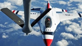 米空軍アクロバットチー厶 サンダーバーズ2004パンフレット mqdefault.jpg