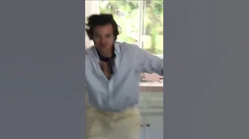 Anqut Dansı Shorts Harrystyles Harry Dance 