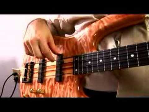 bass-guitar-basics-:-how-to-pluck-bass-guitar-strings