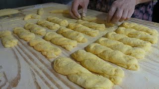 500 won! Sticky twisted Korean doughnuts ─ Korean street food