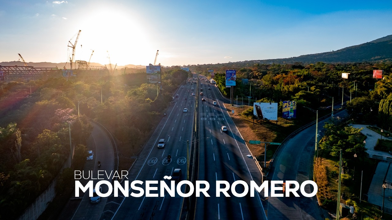 Atardecer en la Carretera Monseñor Romero | San Salvador Golden Hour Drive 🇸🇻