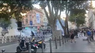 Marseille : des jets de lacrymogène sur la Canebière et le cours Saint-Louis