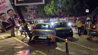 Kadıköydeki Trafik Kazasında 2 Kişi Yaralandı