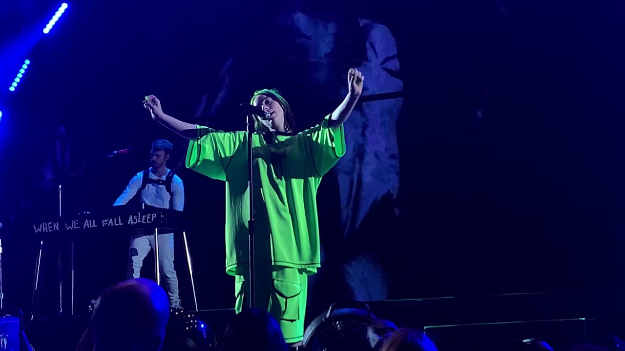 “Idontwannabeyouanymore” Billie Eilish LIVE at The Hollywood Bowl for