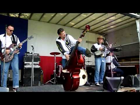 The Lennerockers - Boogie Woogie Country Girl