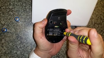 Logitech M705 pointer wonʼt move - disassembly and quick fix