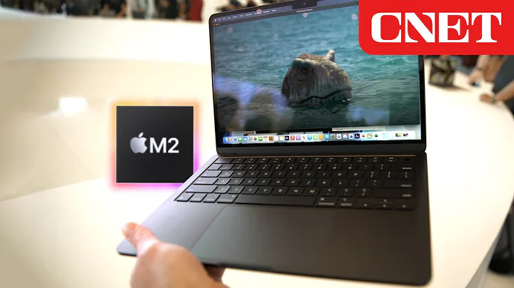 Hands On with Apple's New M2 MacBook Air (2022) - DayDayNews