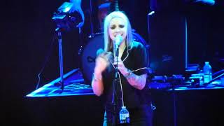 Amy Macdonald Woman of the world - Spark live@AB 24-03-2019