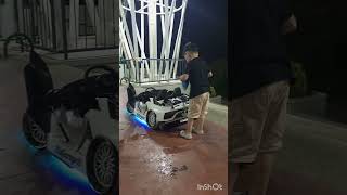 Modifiyeli Akülü Araba Lamborghini Resimi