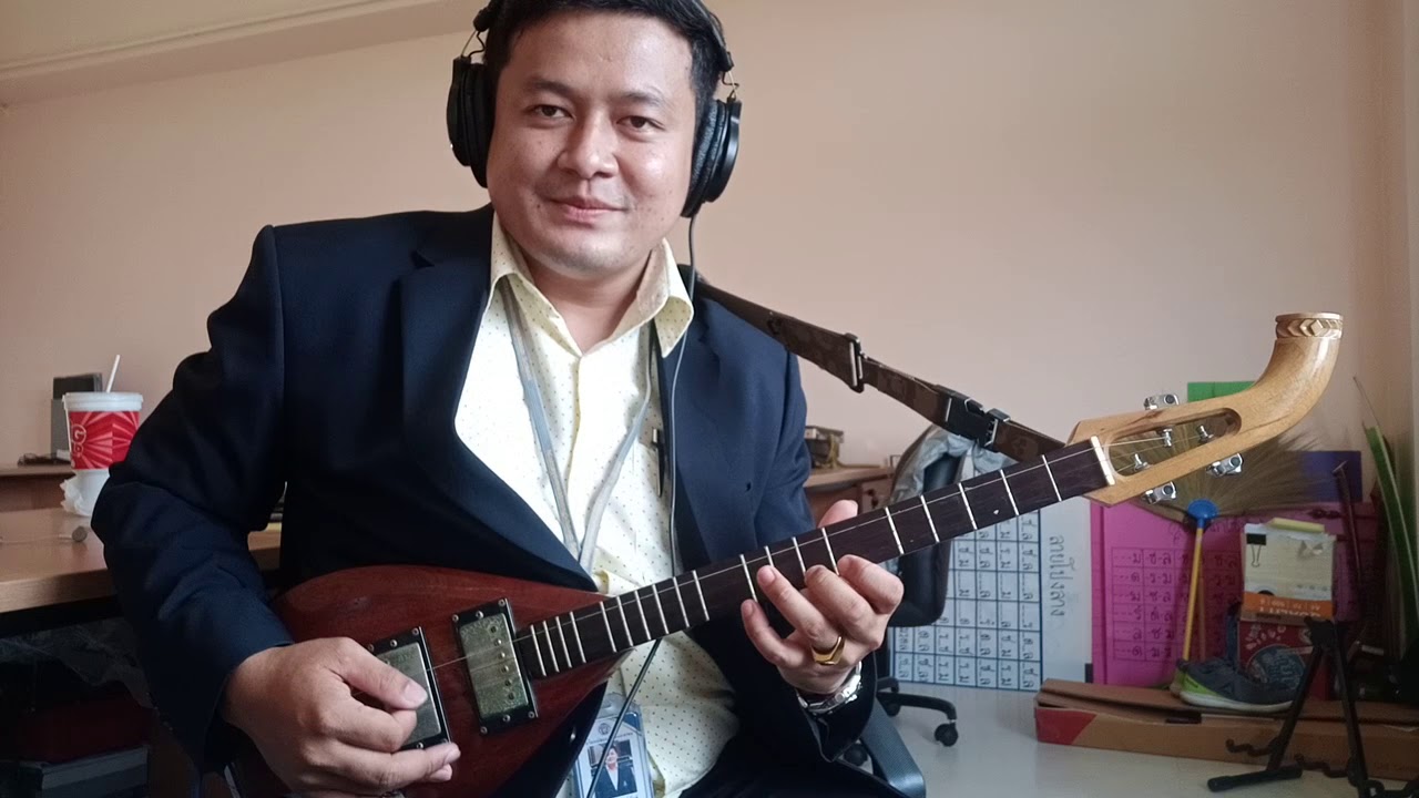 ใส่สูทหย่าวพิณพอเป็นแนวทางให้ผู้ใฝ่หาความรู้ By ครูวัฒน์ - YouTube ใส่สูทหย่าวพิณพอเป็นแนวทางให้ผู้ใฝ่หาความรู้ By ครูวัฒน์ - Youtube