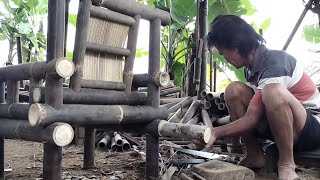 The process of making bamboo chairs by bamboo masters