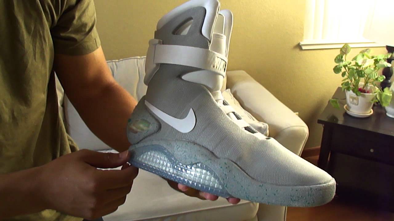 Revivalminded Unboxing Nike Air Mag 