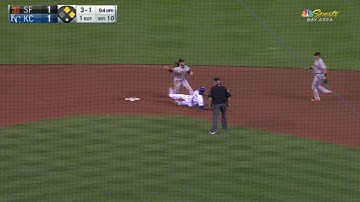 SF@KC: Giants turn two after call overturned in 10th