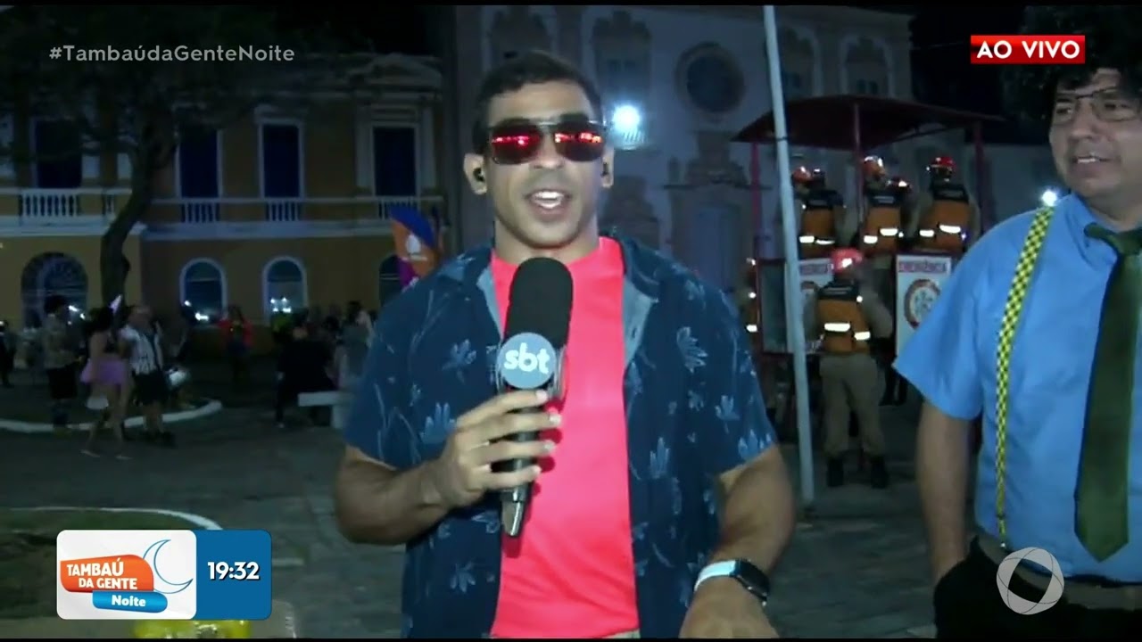 Invasão do brega: bloco Cafuçu anima ruas do centro da Capital- Tambaú da Gente Noite