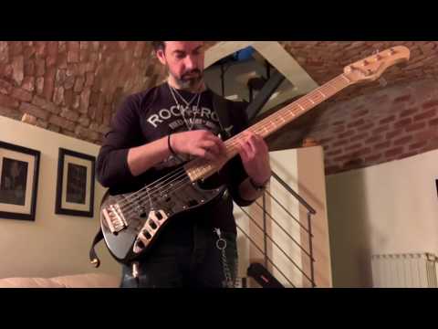 Bass Solo Tapping