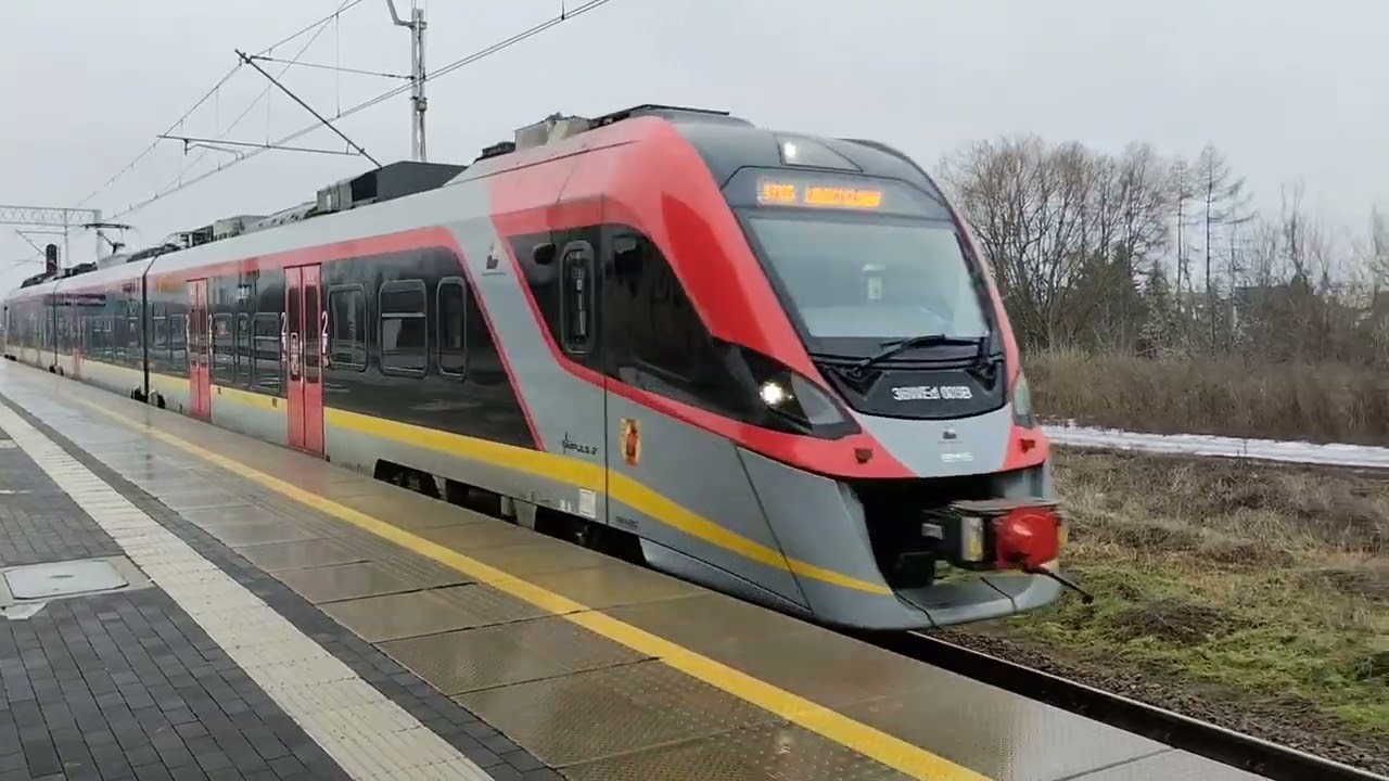 Dużo pociągów na stacji Łowicz Główny 22.02.2026.