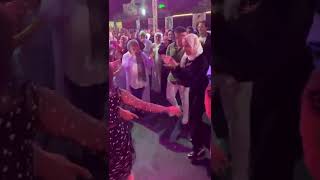 اهل العروسه بيرقصوا علي السمسميه روعه