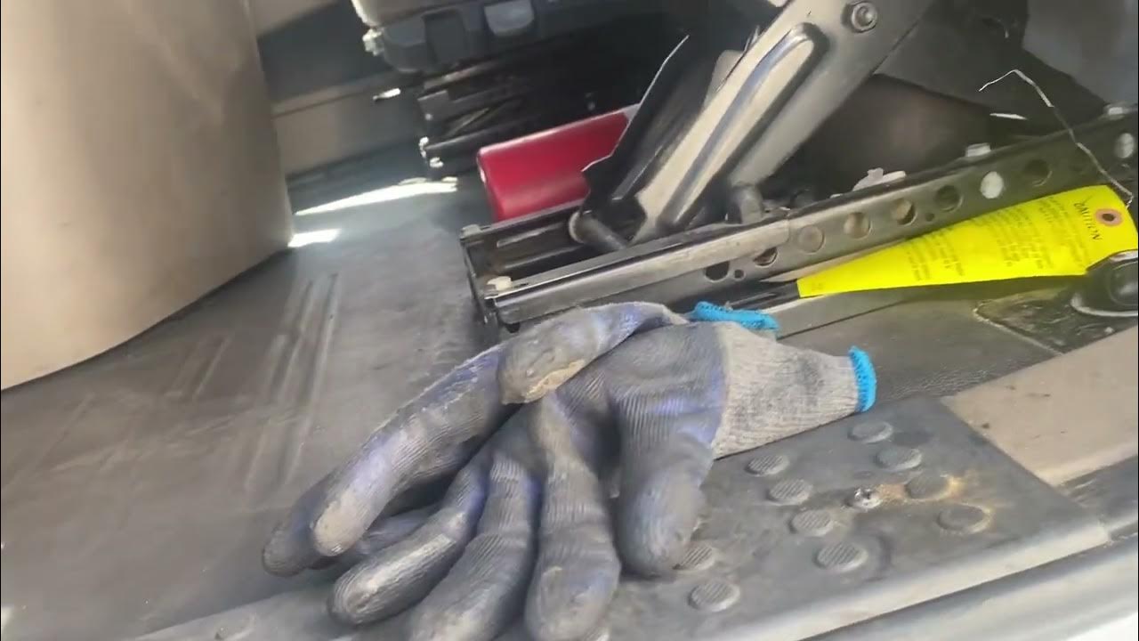 Jumpstart semi truck freightliner Cascadia YouTube