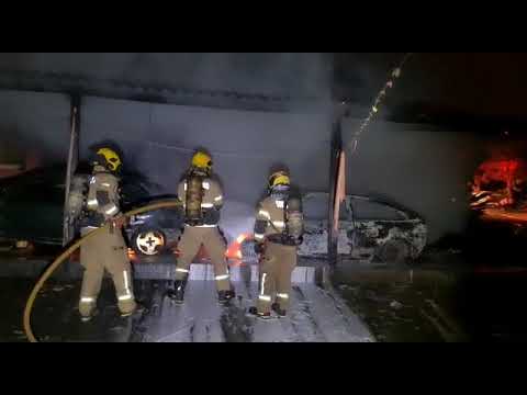 Veículos estacionados em garagem pegam fogo (2)