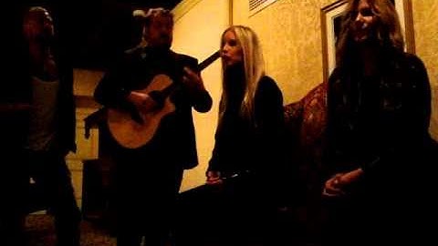 Cruel Summer Acoustic version - Acoustic performance video thumbnail