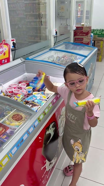 Gak boleh beli es krim #shortvideo #shortsviral #shorts #trending #eskrim #paddlepop #fyp #belanja